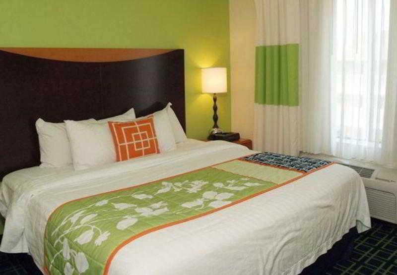 Fairfield Inn & Suites By Marriott Charleston Airport/Convention Center North Charleston Zimmer foto