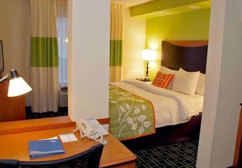 Fairfield Inn & Suites By Marriott Charleston Airport/Convention Center North Charleston Zimmer foto